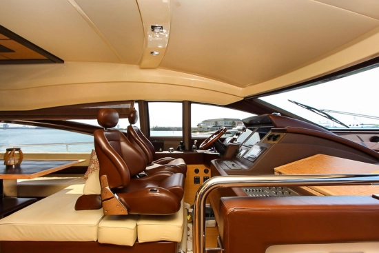 Azimut 70 usata in vendita