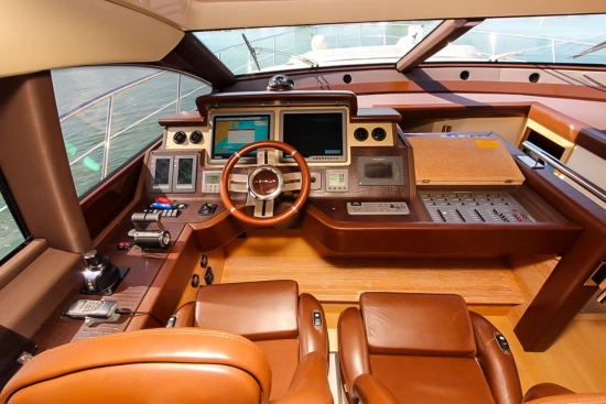Azimut 70 usata in vendita