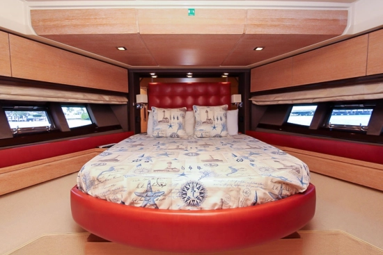 Azimut 70 usata in vendita