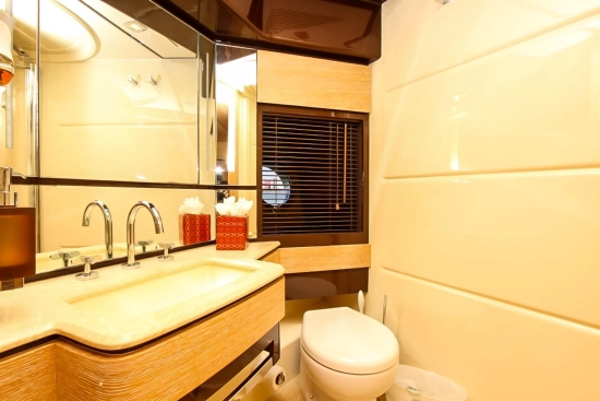 Azimut 70 usata in vendita