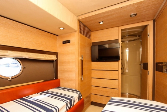 Azimut 70 usata in vendita