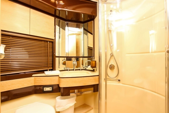 Azimut 70 usata in vendita