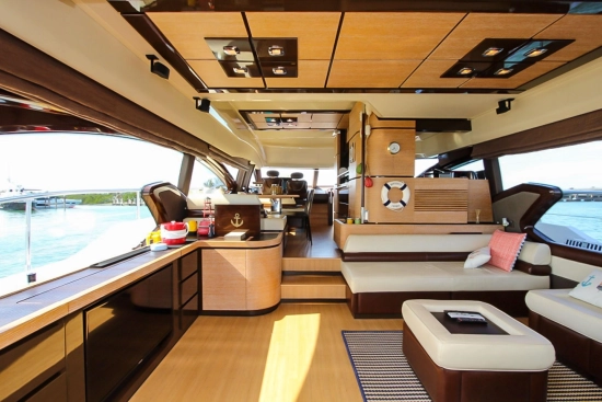 Azimut 70 usata in vendita