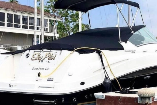 Sea Ray Sundancer 240 de segunda mano en venta