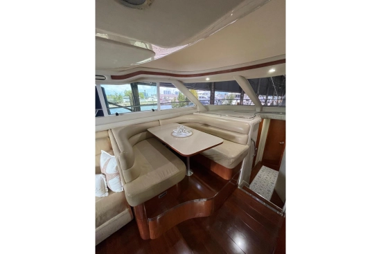 Sea Ray 480 Sedan Bridge usata in vendita