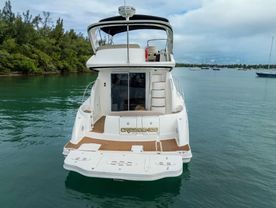 Meridian 391 Sedan de segunda mano en venta