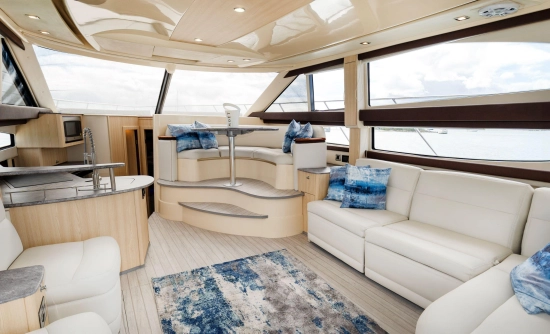 Meridian 391 Sedan de segunda mano en venta