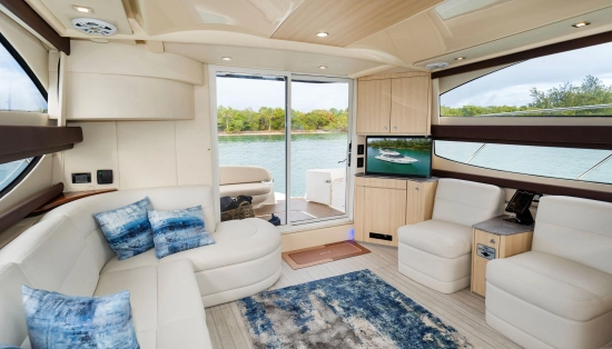 Meridian 391 Sedan de segunda mano en venta