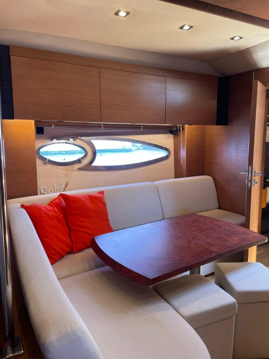 Azimut Atlantis 54 usata in vendita
