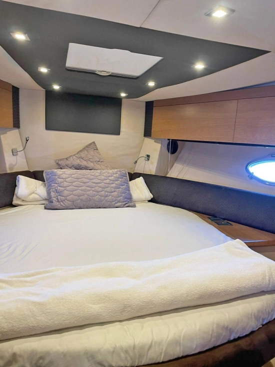 Azimut Atlantis 54 usata in vendita