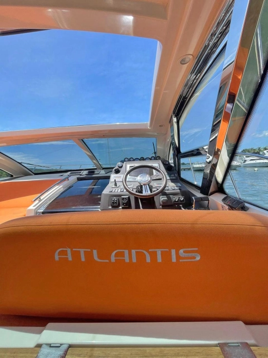 Azimut Atlantis 54 usata in vendita