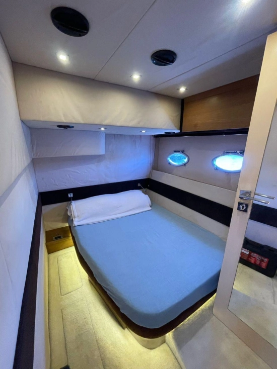 Azimut Atlantis 54 usata in vendita