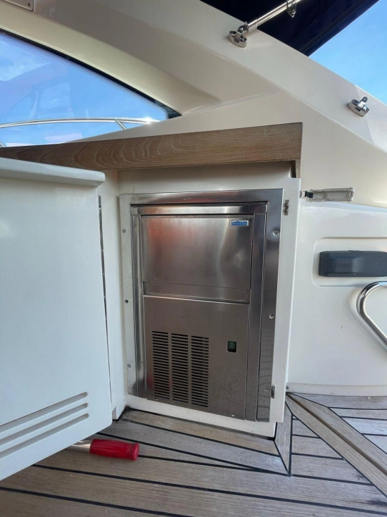 Azimut Atlantis 54 usata in vendita