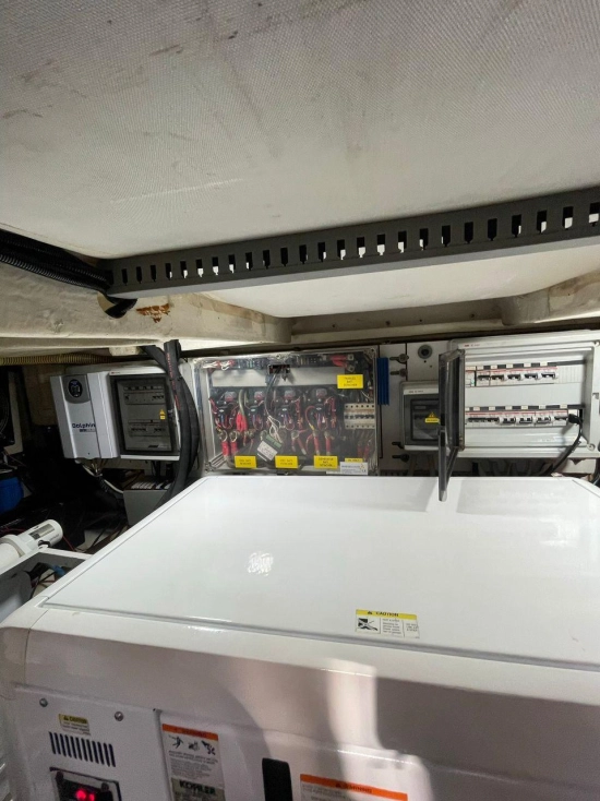 Azimut Atlantis 54 usata in vendita