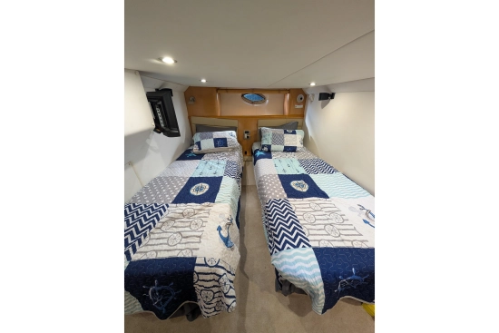 Four Winns V458 de segunda mano en venta