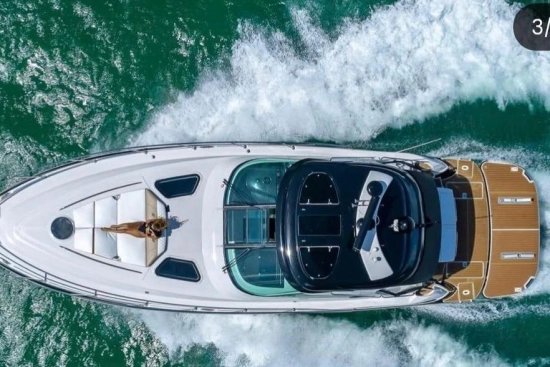 Four Winns V458 de segunda mano en venta