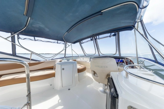Meridian 391 Sedan de segunda mano en venta