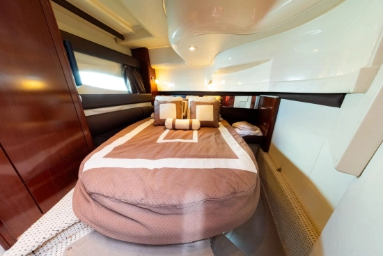 Meridian 391 Sedan de segunda mano en venta