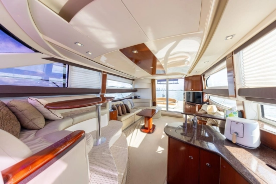 Meridian 391 Sedan de segunda mano en venta