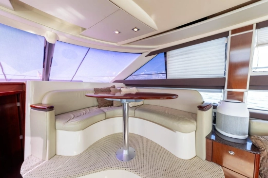 Meridian 391 Sedan de segunda mano en venta