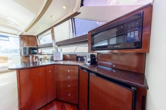 Meridian 391 Sedan de segunda mano en venta