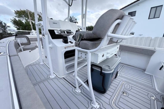 Sea Pro 222 Center Console usado à venda