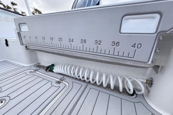Sea Pro 222 Center Console usado à venda