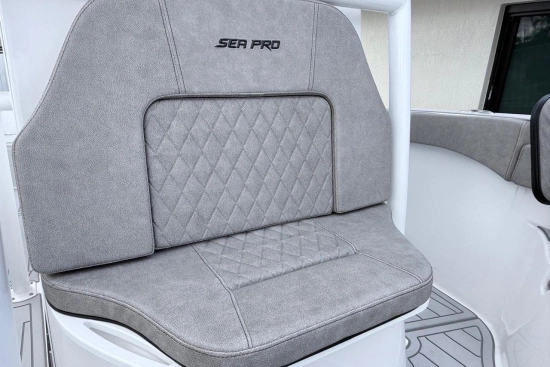 Sea Pro 222 Center Console usado à venda