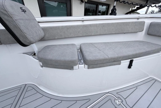 Sea Pro 222 Center Console usado à venda