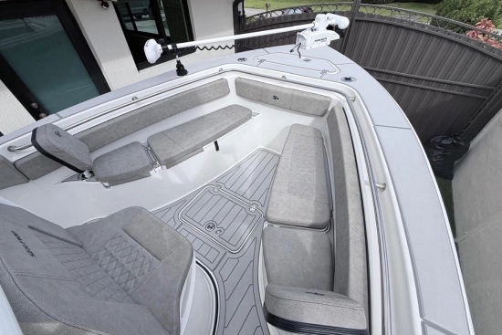 Sea Pro 222 Center Console usado à venda