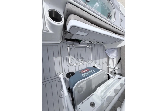 Sea Pro 222 Center Console usado à venda