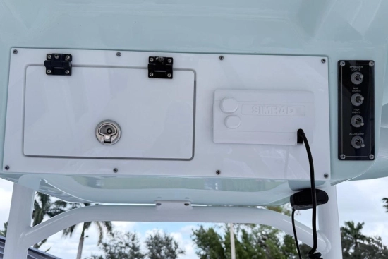 Sea Pro 222 Center Console usado à venda