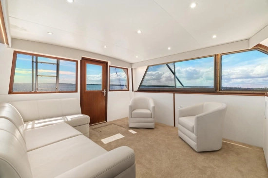 Hatteras Yachts 46 Convertible usata in vendita
