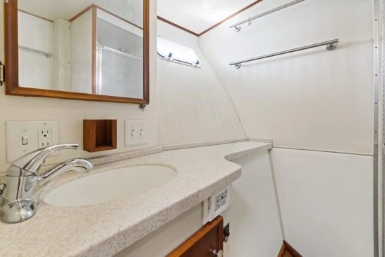 Hatteras Yachts 46 Convertible usata in vendita