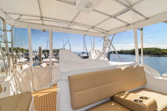 Hatteras Yachts 46 Convertible usata in vendita