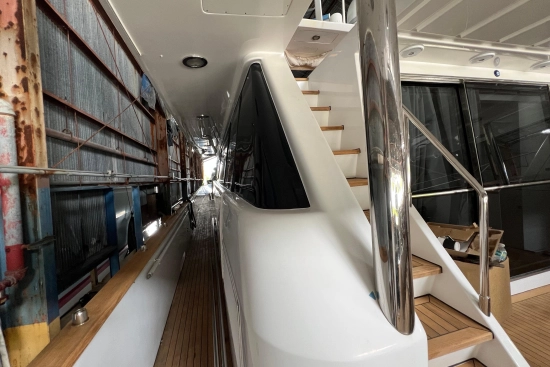 Falcon Yachts 106 usata in vendita