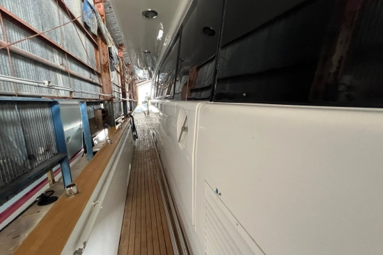 Falcon Yachts 106 usata in vendita