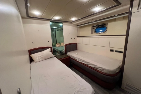 Falcon Yachts 106 usata in vendita