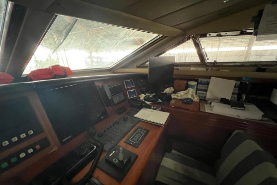 Falcon Yachts 106 usata in vendita
