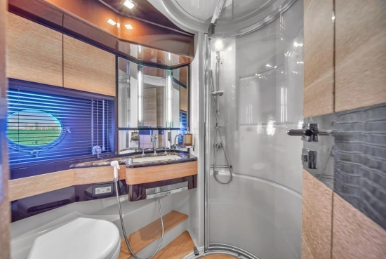 Azimut Flybridge de segunda mano en venta