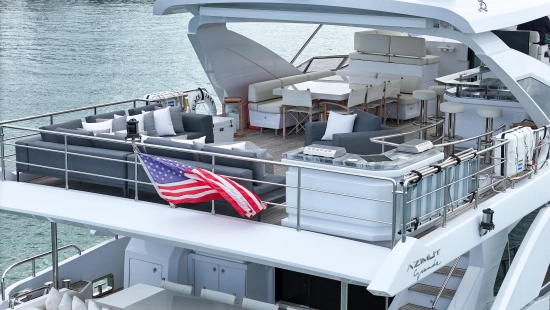 Azimut Grande 30 m usata in vendita