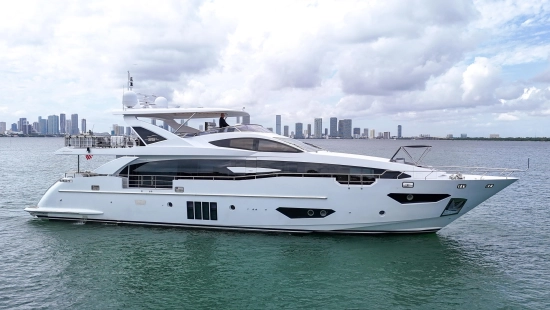 Azimut Grande 30 m usata in vendita