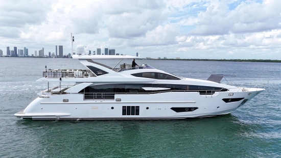 Azimut Grande 30 m usata in vendita