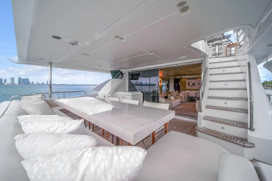 Azimut Grande 30 m usata in vendita