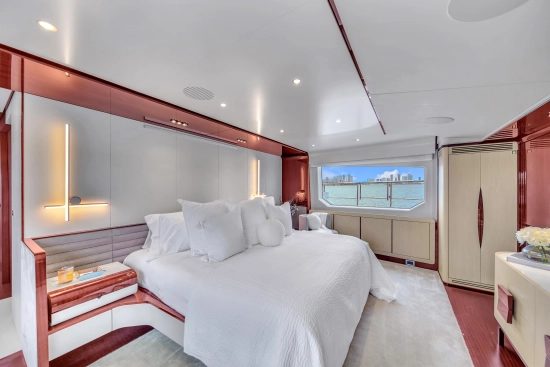 Azimut Grande 30 m usata in vendita