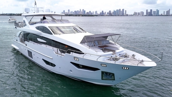Azimut Grande 30 m usata in vendita