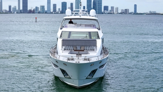 Azimut Grande 30 m usata in vendita
