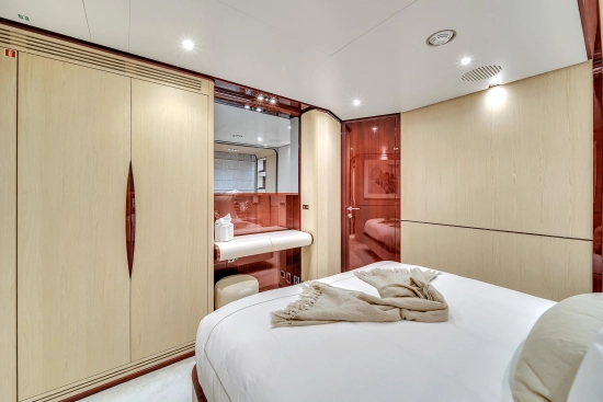 Azimut Grande 30 m usata in vendita