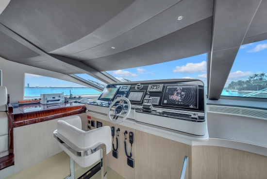 Azimut Grande 30 m usata in vendita