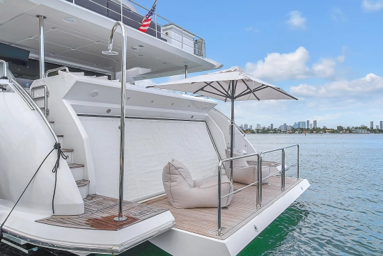 Azimut Grande 30 m usata in vendita